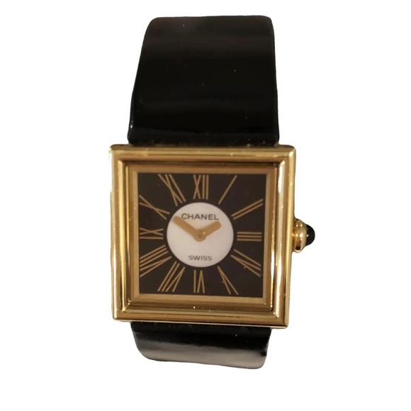 CHANEL WATCH - Picture 9 of 16